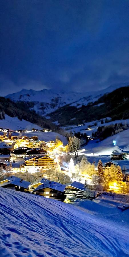 Alpbach Loft Apartment Екстериор снимка